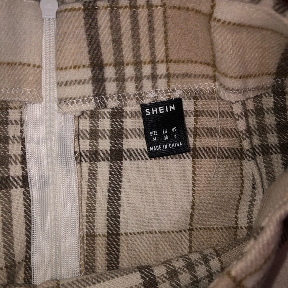 Plaid mini skirt - Picture 4 of 4